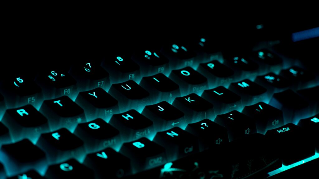 14011035-14011035-1 glow in the dark keyboard